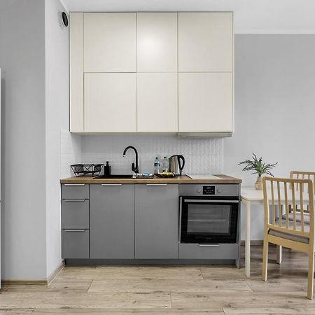 Wlochy Klinkierowa Comfort Apartment Βαρσοβία Εξωτερικό φωτογραφία